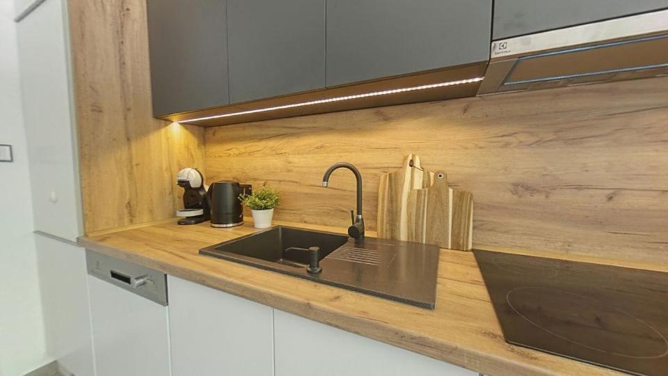 קלוצ'ה Meszes Apartman מראה חיצוני תמונה